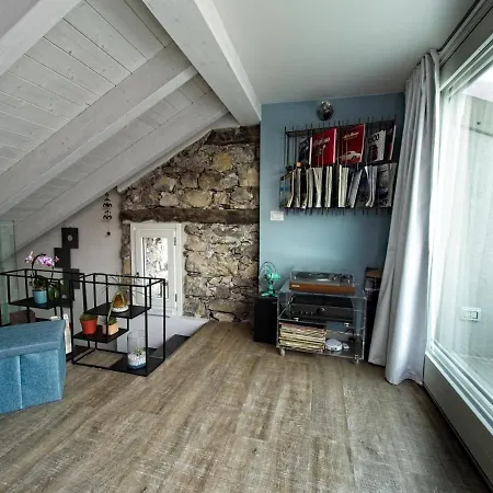 Light Blue Aria Apartament