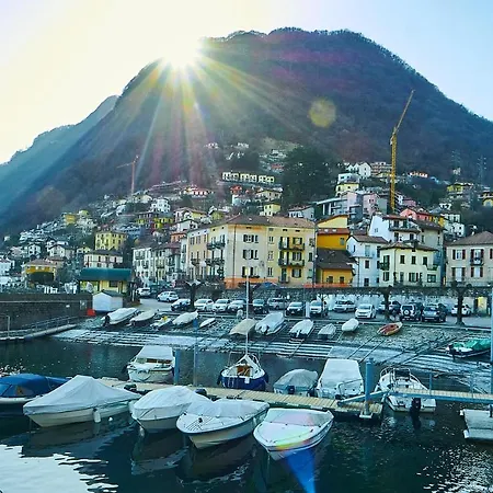 Light Blue Aria דירה